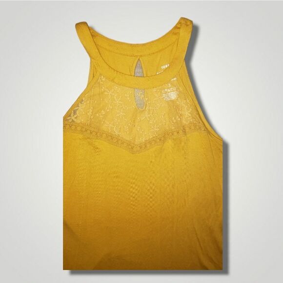 Torrid super soft lace inset tank size 1 1x Butter Yellow - Picture 4 of 7